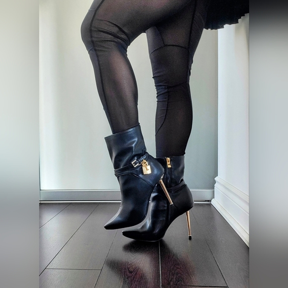Black genuine leather stiletto ankle boots  NEW 7.5 - Picture 10 of 12